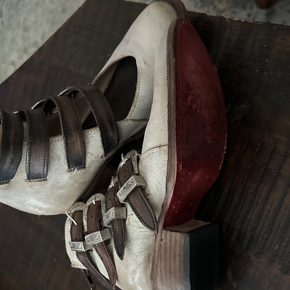 Freebird by Steven Women's Strappy Ankle Boots in Cream and Brown - Picture 5 of 11